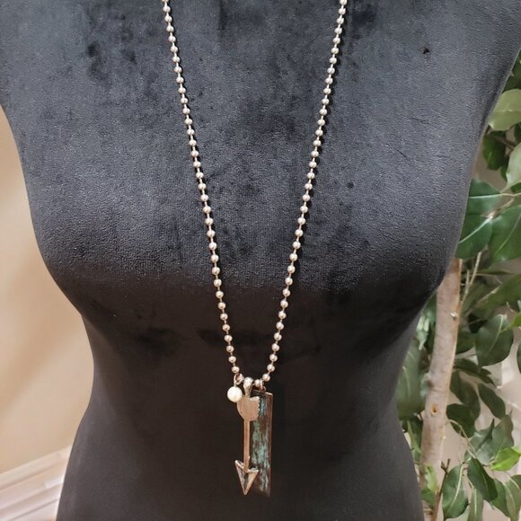 Womens  Gemstone and Silver Tone Arrow Charm Pendant Necklace with Lobster Clasp - Picture 1 of 5